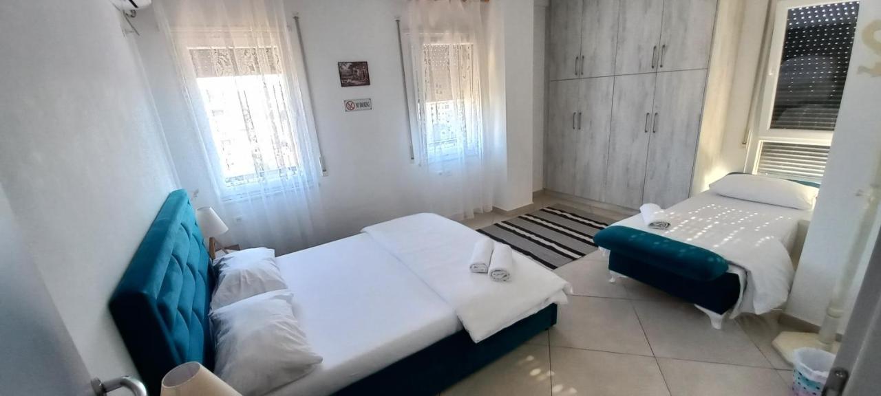 Guesthouse Bela Тирана Екстериор снимка