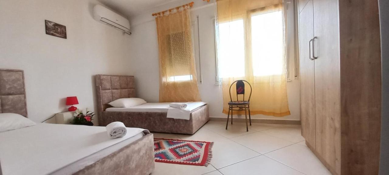 Guesthouse Bela Тирана Екстериор снимка